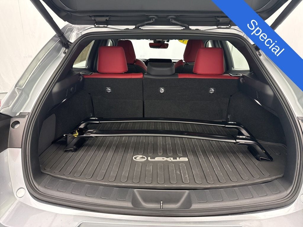 2024 Lexus UX 250h F SPORT Handling