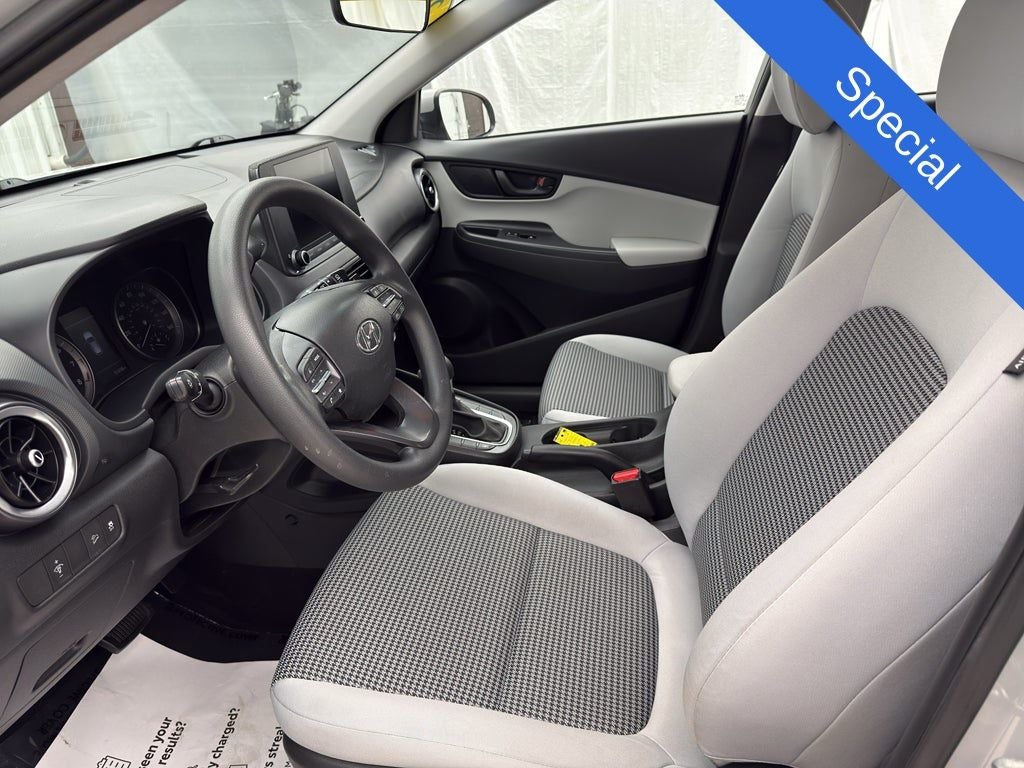 2022 Hyundai Kona SE