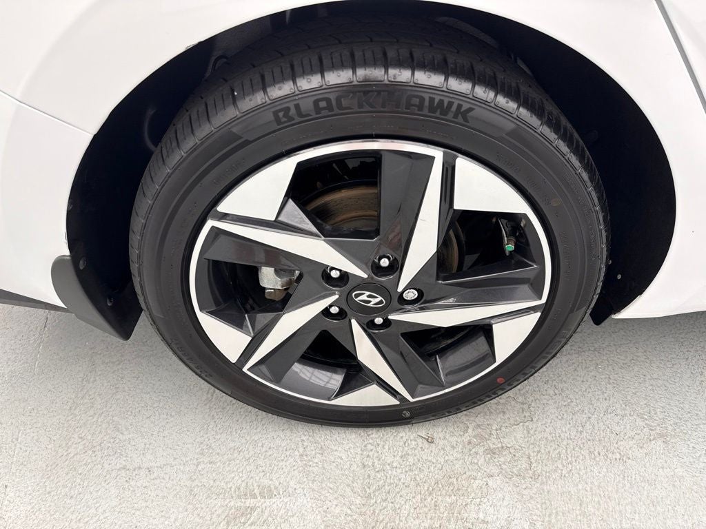 2022 Hyundai Elantra Hybrid Limited