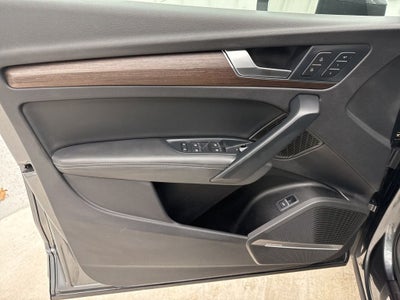 2024 Audi Q5 S line Premium Plus