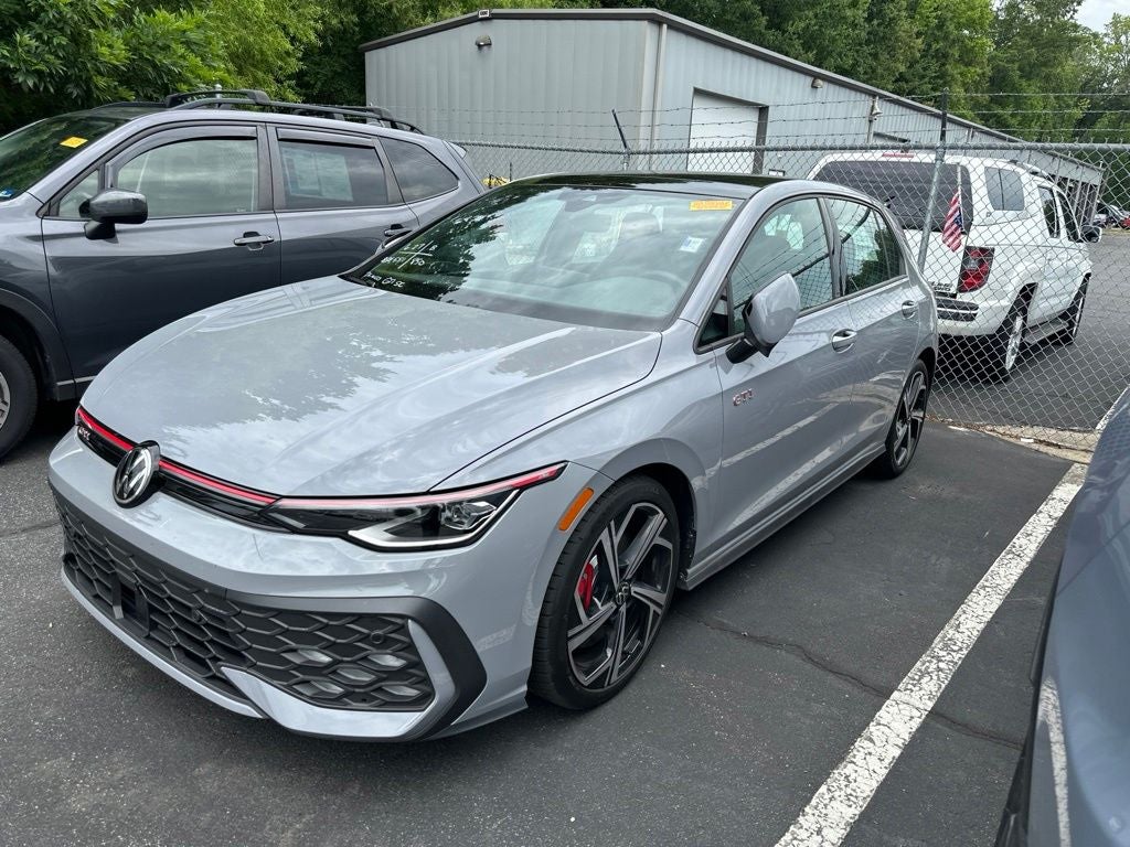 2025 Volkswagen Golf GTI 2.0T SE