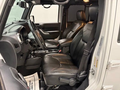 2016 Jeep Wrangler Unlimited Sahara