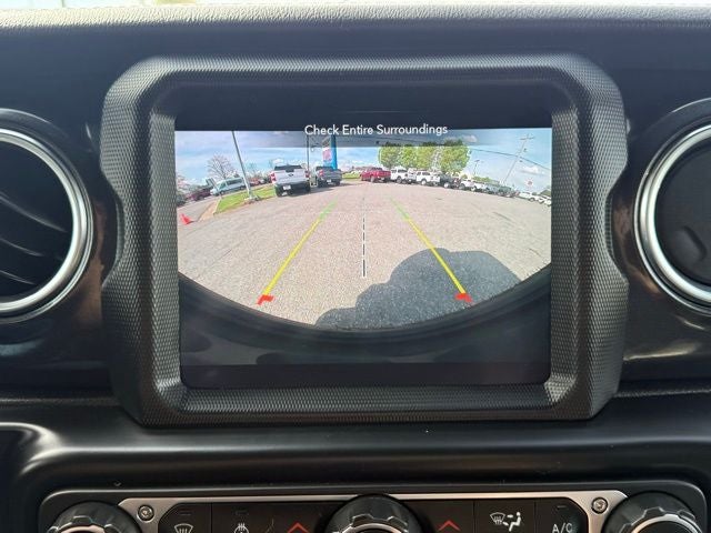 2021 Jeep Wrangler Unlimited Sahara Altitude