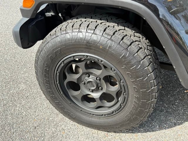 2021 Jeep Wrangler Unlimited Sahara Altitude