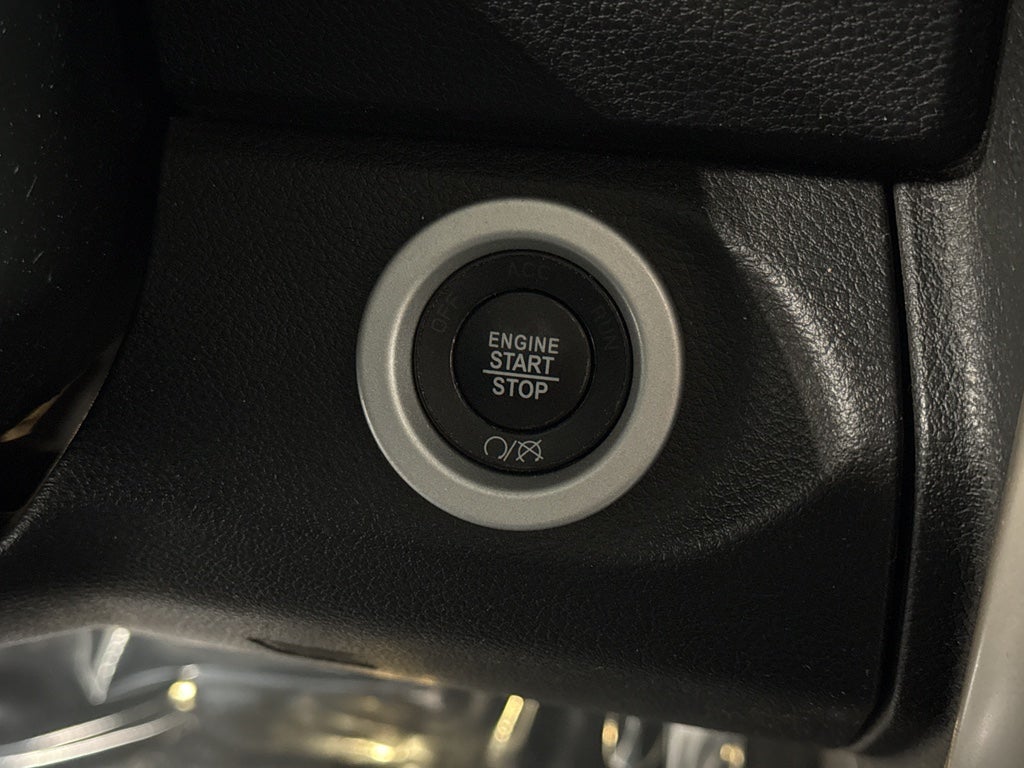 2019 RAM 1500 Classic Laramie