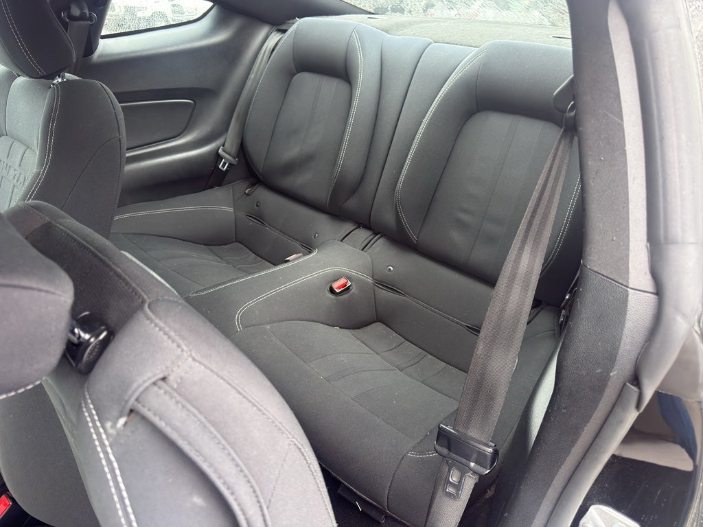 2022 Ford Mustang EcoBoost