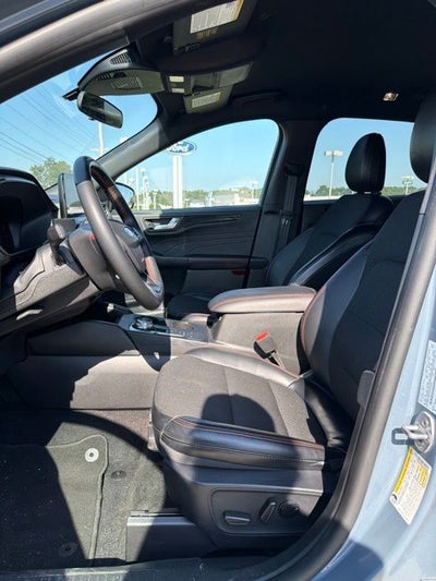 2025 Ford Escape ST-Line Select