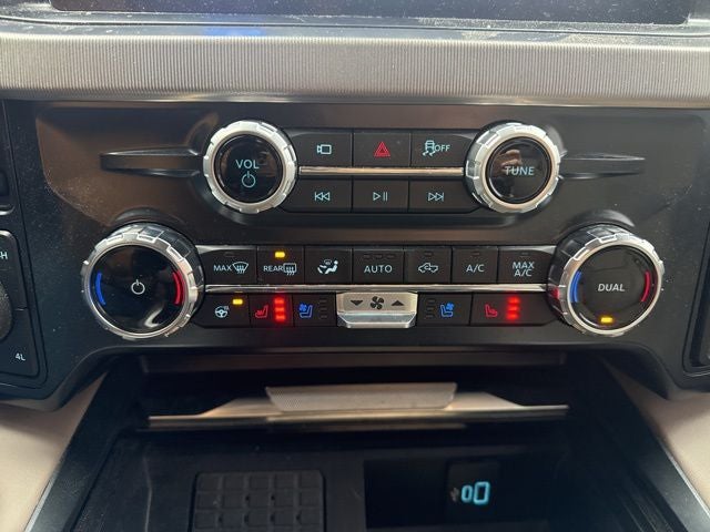 2025 Ford F-250SD Platinum