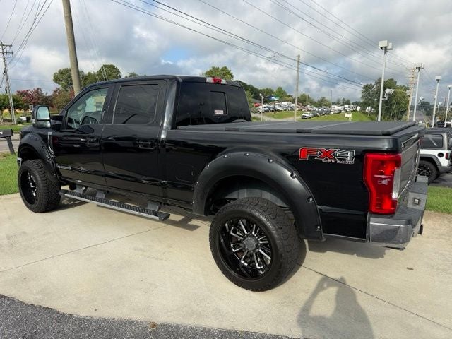 2017 Ford F-350SD Lariat