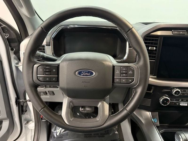 2023 Ford F-150 Lightning XLT