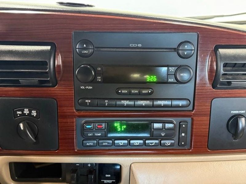 2006 Ford F-350SD Lariat