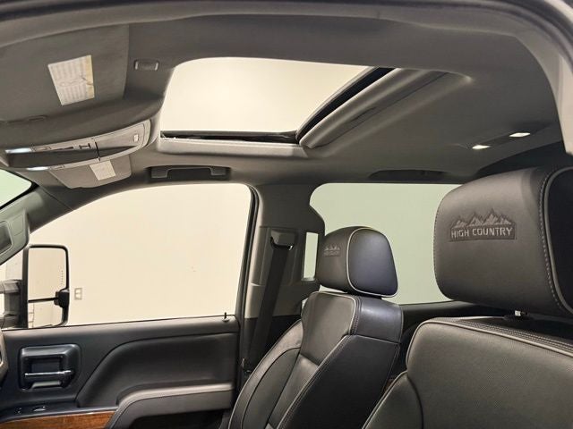 2019 Chevrolet Silverado 2500HD High Country