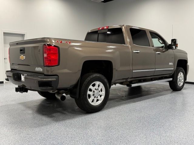 2015 Chevrolet Silverado 3500HD High Country