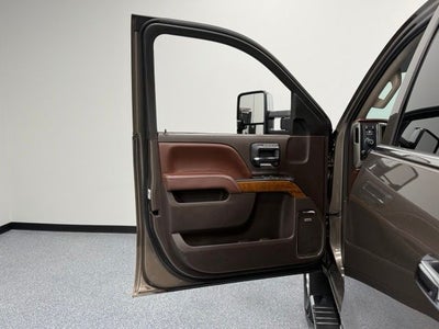 2015 Chevrolet Silverado 3500HD High Country