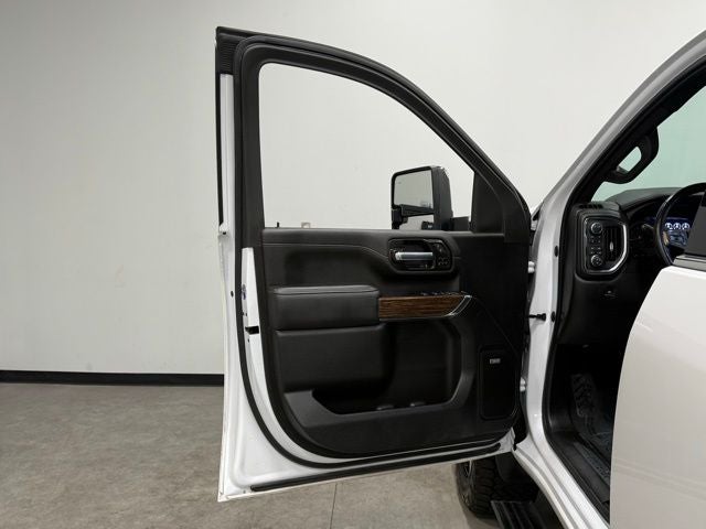 2022 Chevrolet Silverado 2500HD High Country