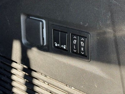 2022 GMC Yukon AT4