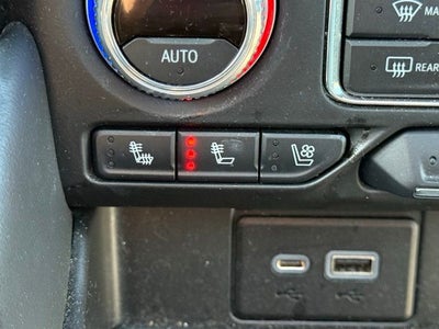 2022 GMC Yukon AT4
