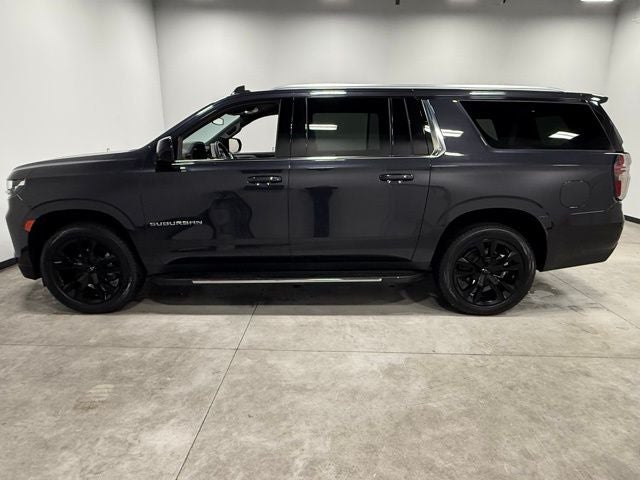 2024 Chevrolet Suburban LT