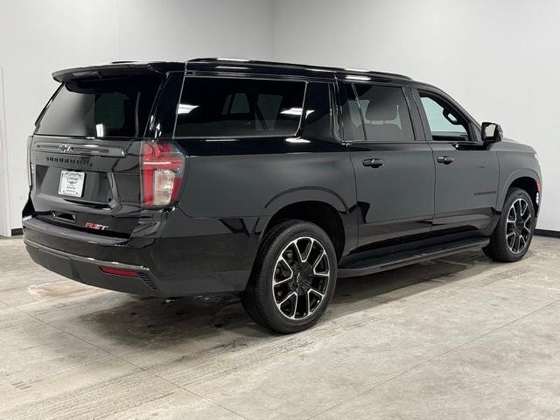 2022 Chevrolet Suburban RST
