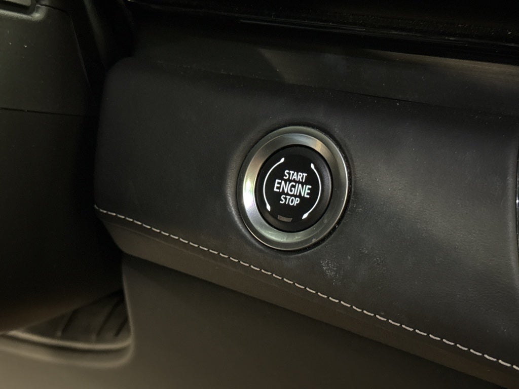 2024 Cadillac Escalade ESV AWD V-Series