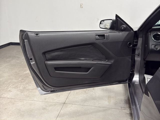 2013 Ford Mustang V6