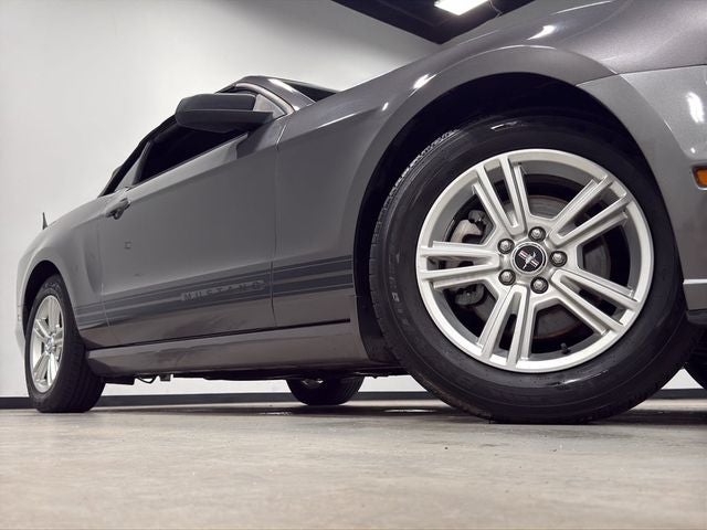 2013 Ford Mustang V6