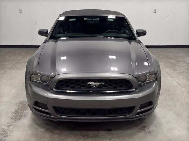 2013 Ford Mustang V6
