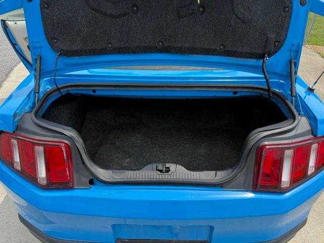 2010 Ford Mustang V6 Premium