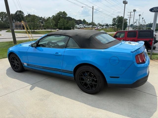 2010 Ford Mustang V6 Premium
