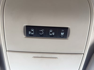 2015 Chrysler Town & Country Touring