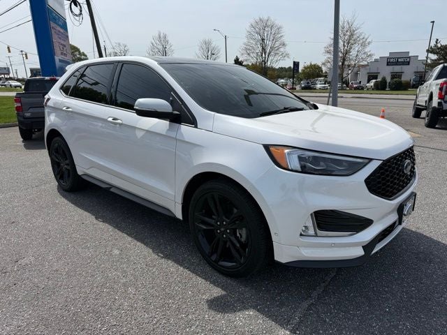 2019 Ford Edge ST