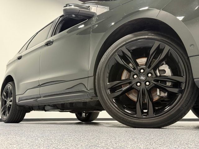2024 Ford Edge ST