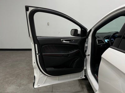2022 Ford Edge ST Line