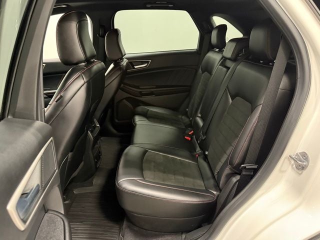2022 Ford Edge ST Line