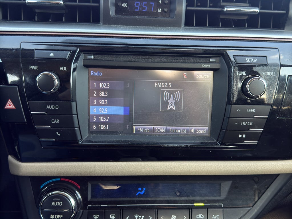 2014 Toyota Corolla LE