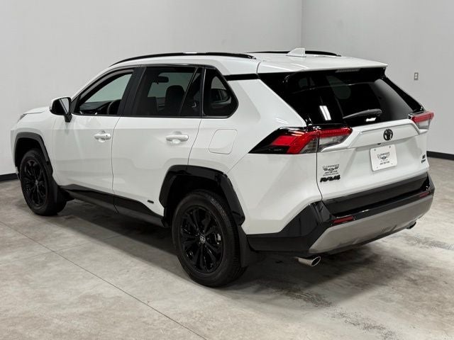 2025 Toyota RAV4 Hybrid SE