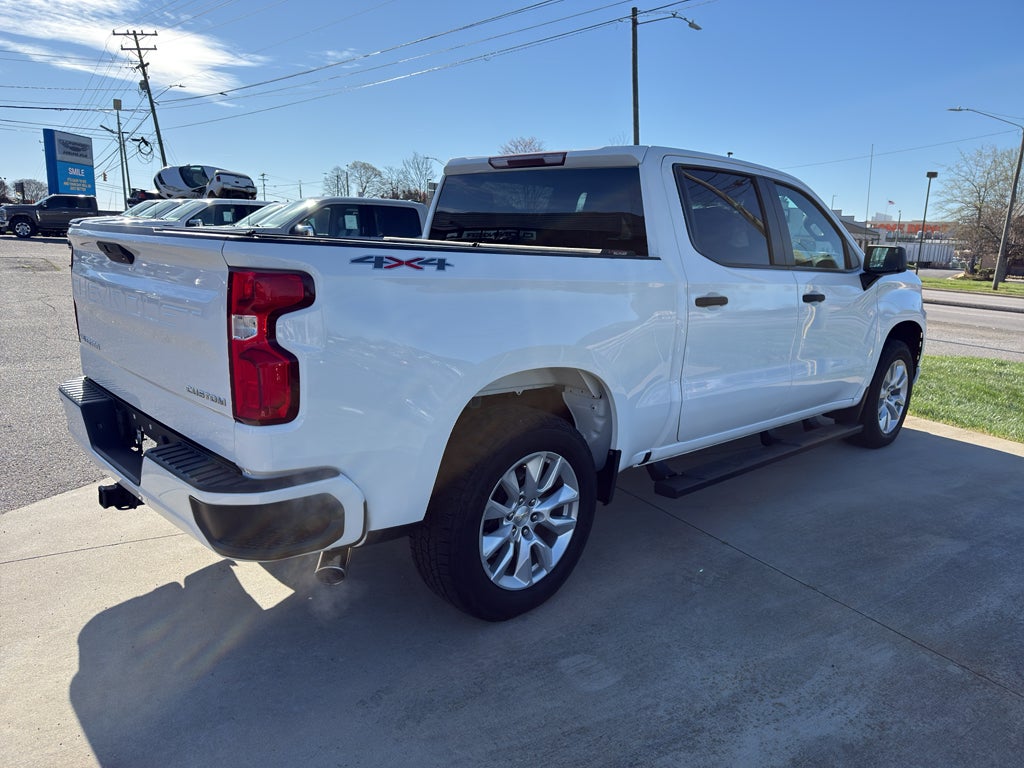 2020 Chevrolet Silverado Custom
