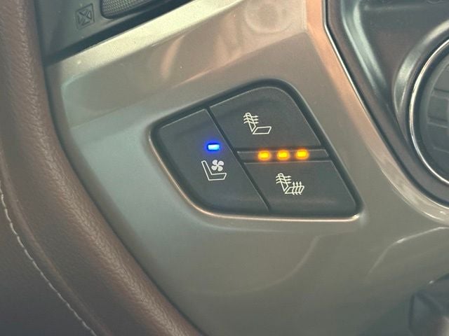 2017 Chevrolet Silverado 1500 High Country