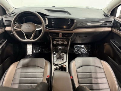 2022 Volkswagen Taos SEL