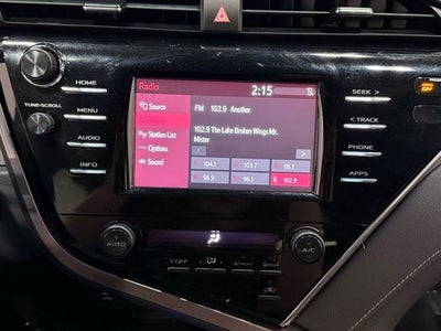 2018 Toyota Camry SE