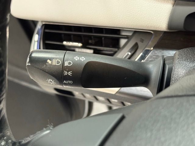 2018 Toyota Avalon Hybrid Limited