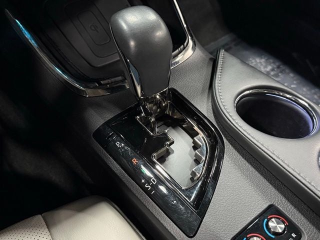 2018 Toyota Avalon Hybrid Limited