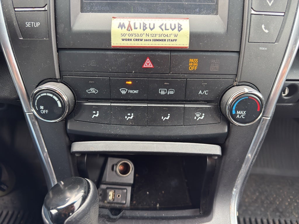 2017 Toyota Camry SE