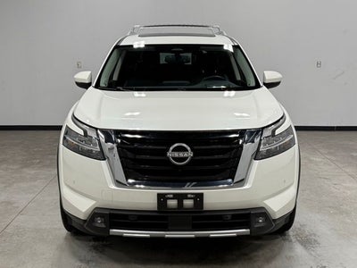 2022 Nissan Pathfinder Platinum