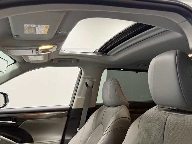 2025 Toyota Highlander Limited