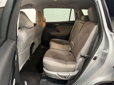 2024 Toyota Highlander LE