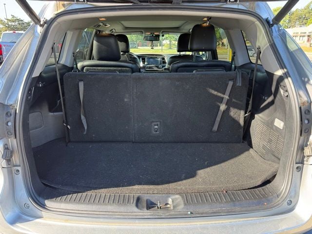 2016 Toyota Highlander Limited Platinum V6