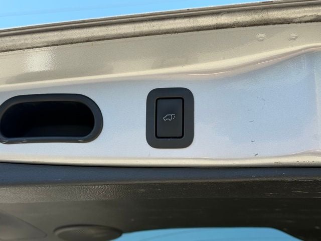 2016 Toyota Highlander Limited Platinum V6