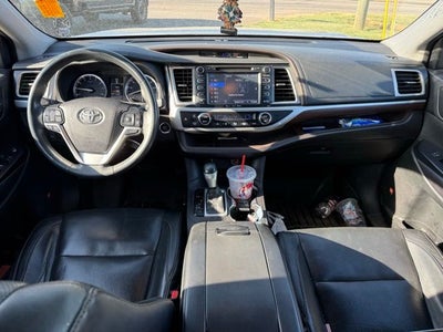 2016 Toyota Highlander Limited Platinum V6