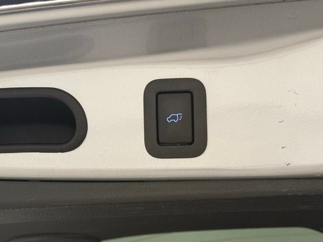 2016 Toyota Highlander Limited Platinum V6